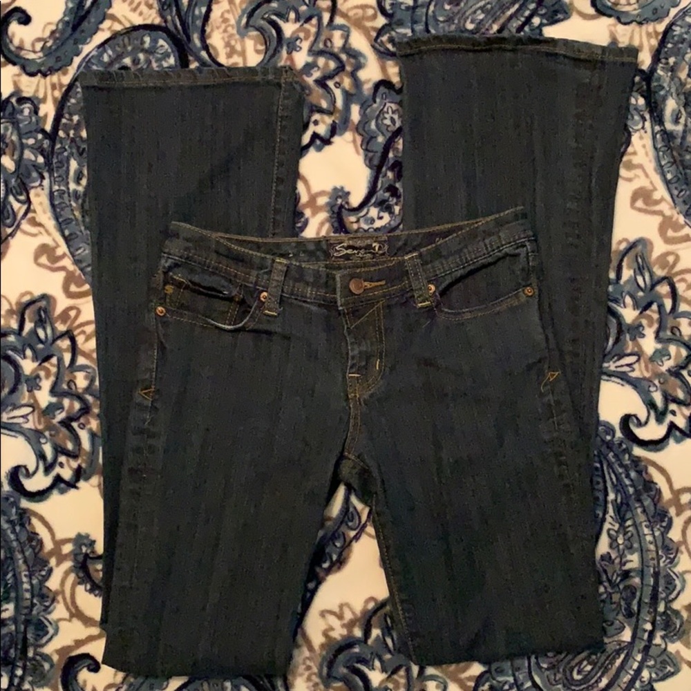 Seven7 Jeans